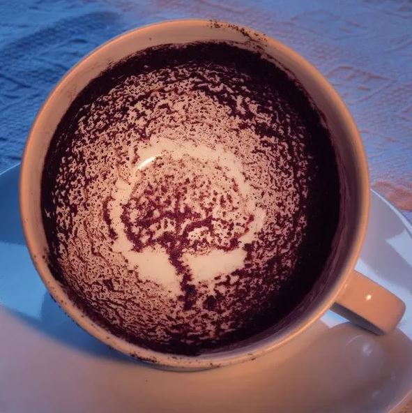 درخت در فال قهوه
