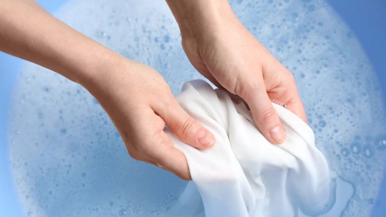 چگونه رزین را پاک کنیم؟ (دست، فرش و …)