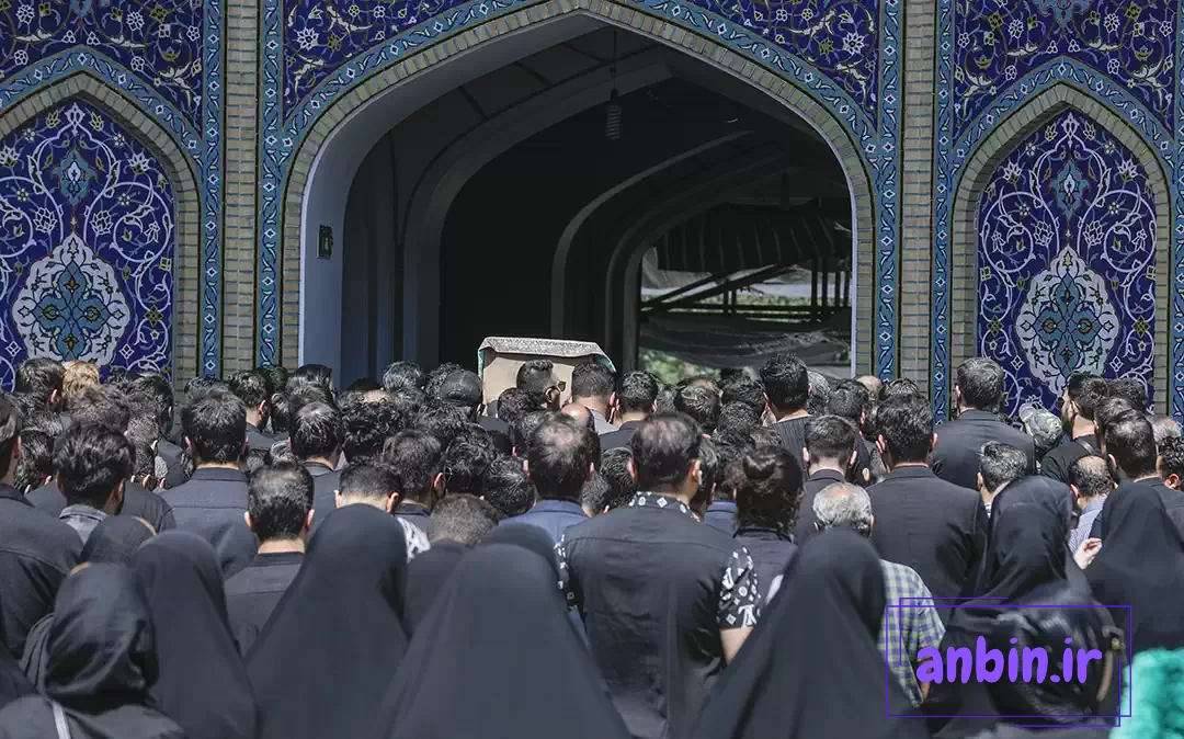 خاکسپاری حاج محمدجواد رامخو در حرم حضرت عبدالعظیم حسنی
