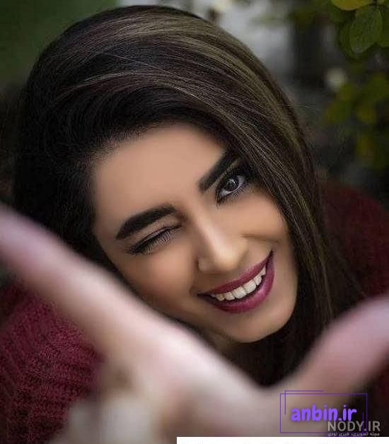 ایده ژست برای عکس پروفایل