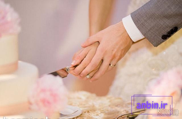 🍪Shokouh🍪 | &lrm;کیک با دکور کوکی عروس و داماد خوشگلم👰🏻&zwj;♀️🤍🤵🏻🍪🤩 من که  عاشقش شدم شما چطور؟🤩 کیک قشنگشون از: @happy_cake_maraghe . یه جا تو کتاب  چهار اثر...&lrm; | Instagram