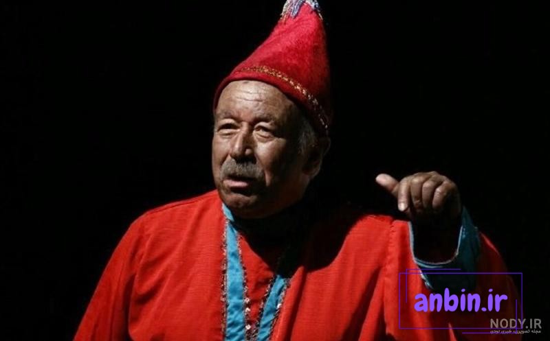 عمو نوروز و عاشقانه‌هایش